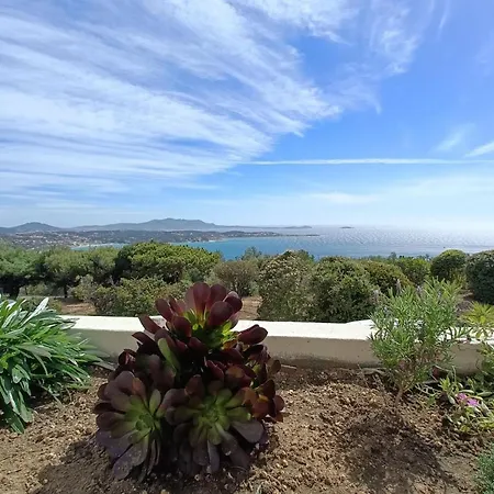 For 4 Terrace With Sea View Bandol